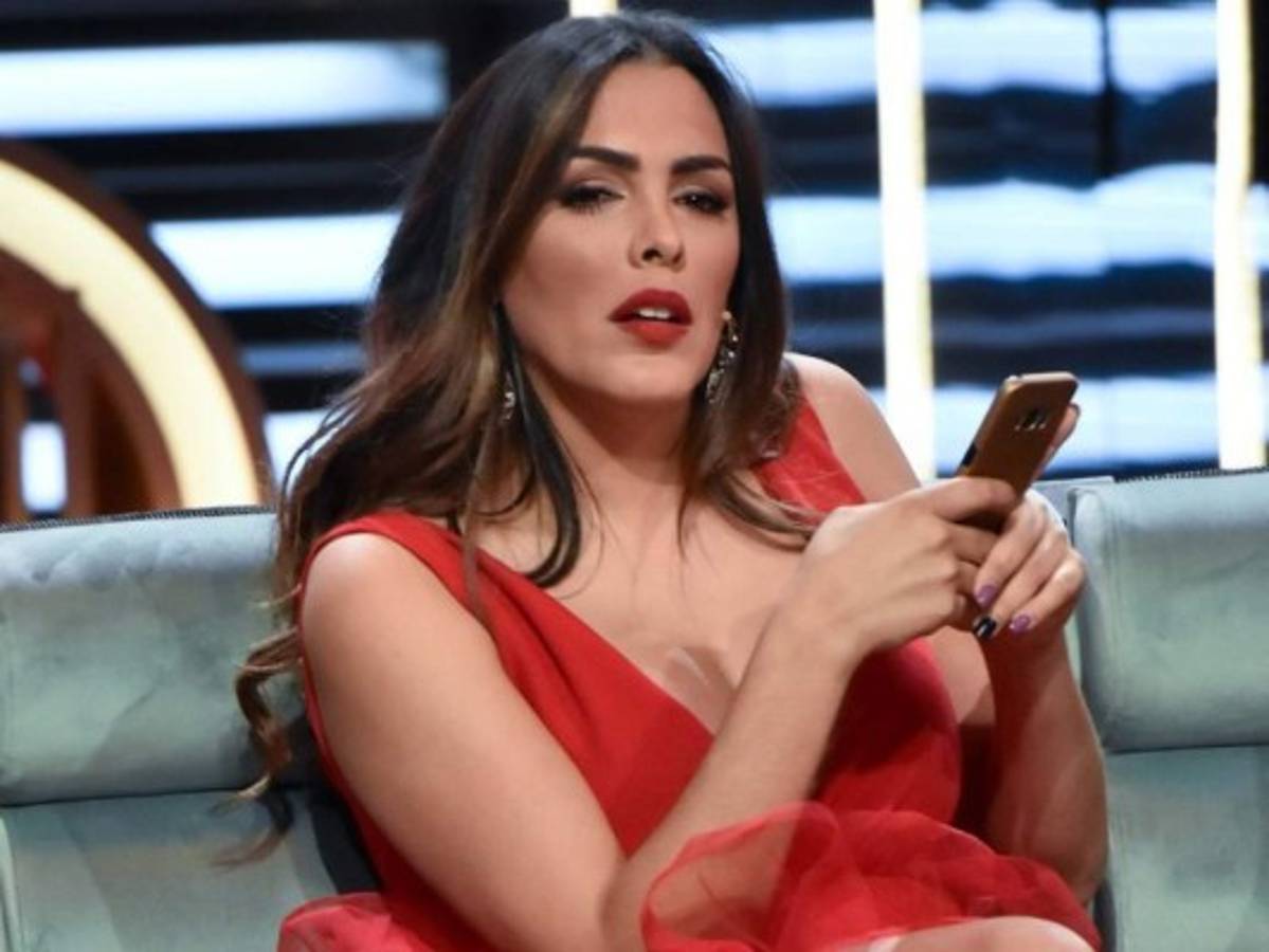 Desvelan cómo son las fiestas privadas de los futbolistas con las 'chicas de compañía' y cuánto cobran por sus servicios