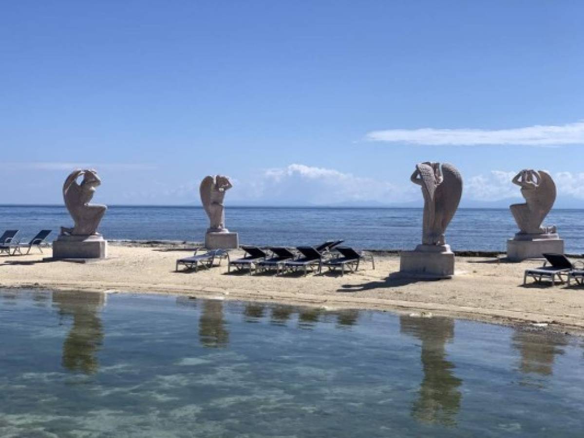 ¡Si hay sol, hay playa! Roatán, el destino paradisíaco de Alberth Elis en sus vacaciones 2019