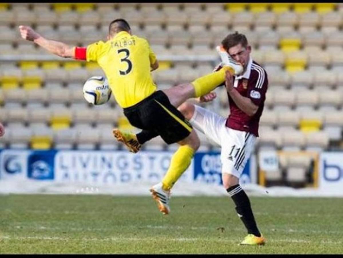 Las patadas más terribles en el fútbol mundial