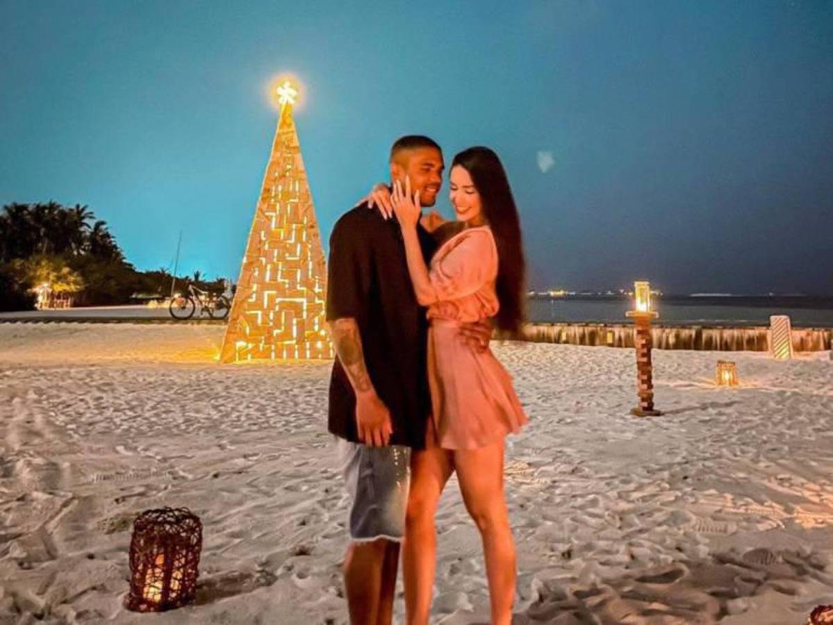 De ser un reconocido futbolista brasileño a vender contenido en OnlyFans y esta fue la reacción de su esposa