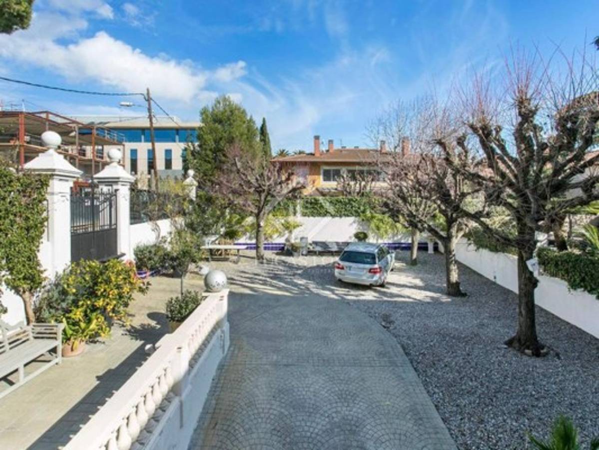 EN FOTOS: Así es la mansión de Johan Cruyff que ha sido vendida en unos 5 millones de euros