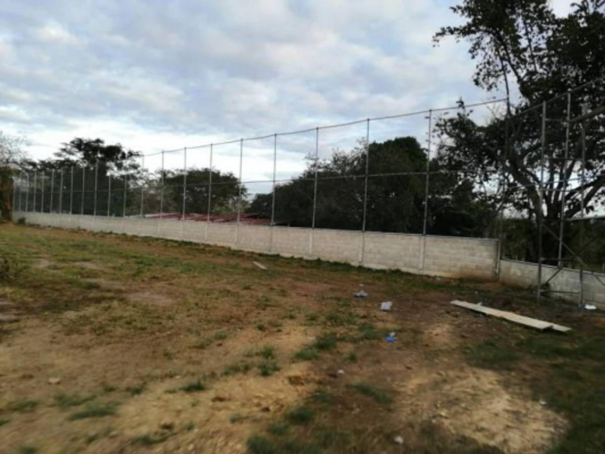 Fotos: Así marchan los trabajos de construcción del estadio de béisbol Mauricio Dubón en Juticalpa