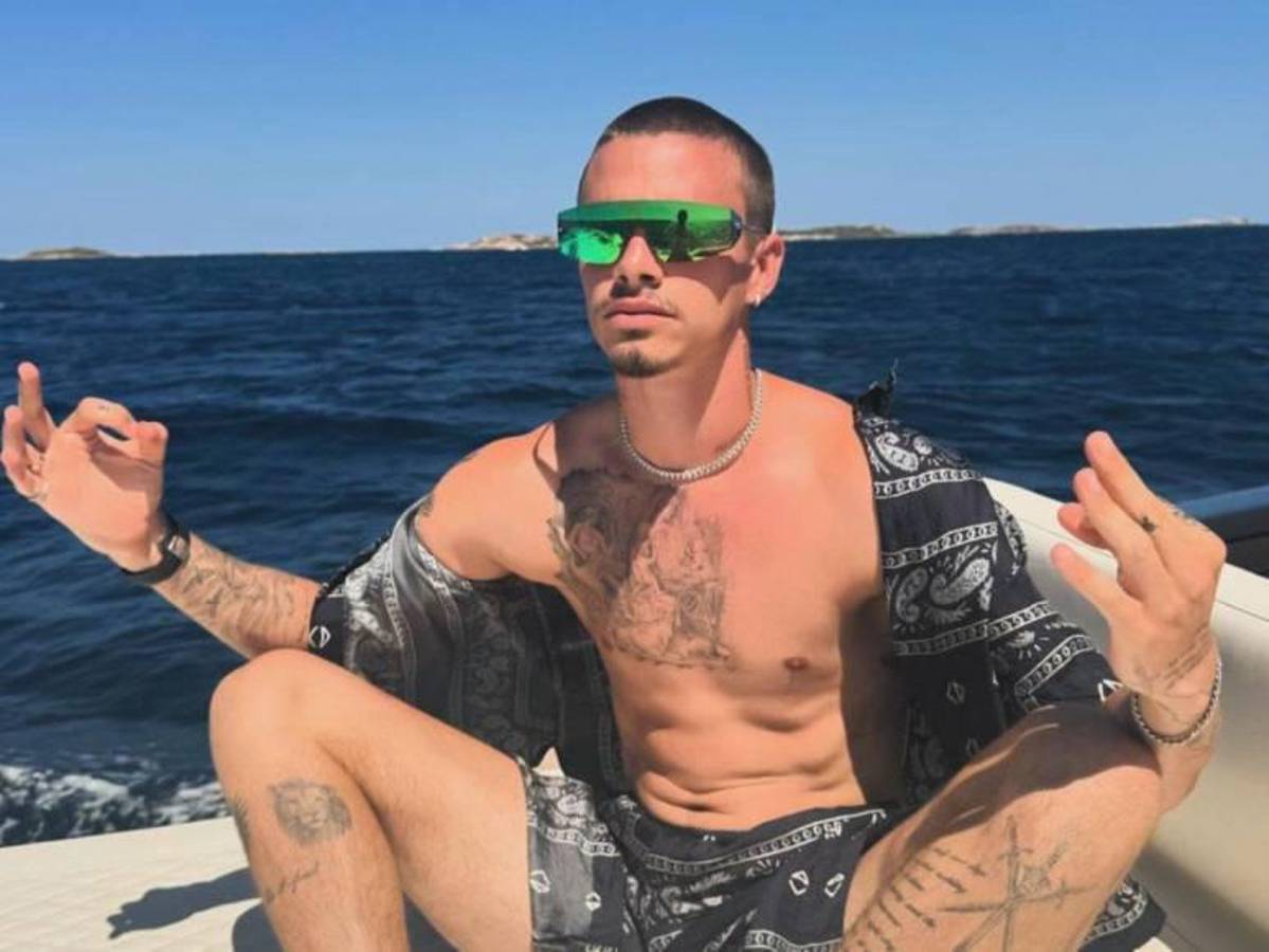 “Lo acerca a su madre”: el inesperado motivo por el que Romeo, hijo de David Beckham se retira del fútbol a los 22 años