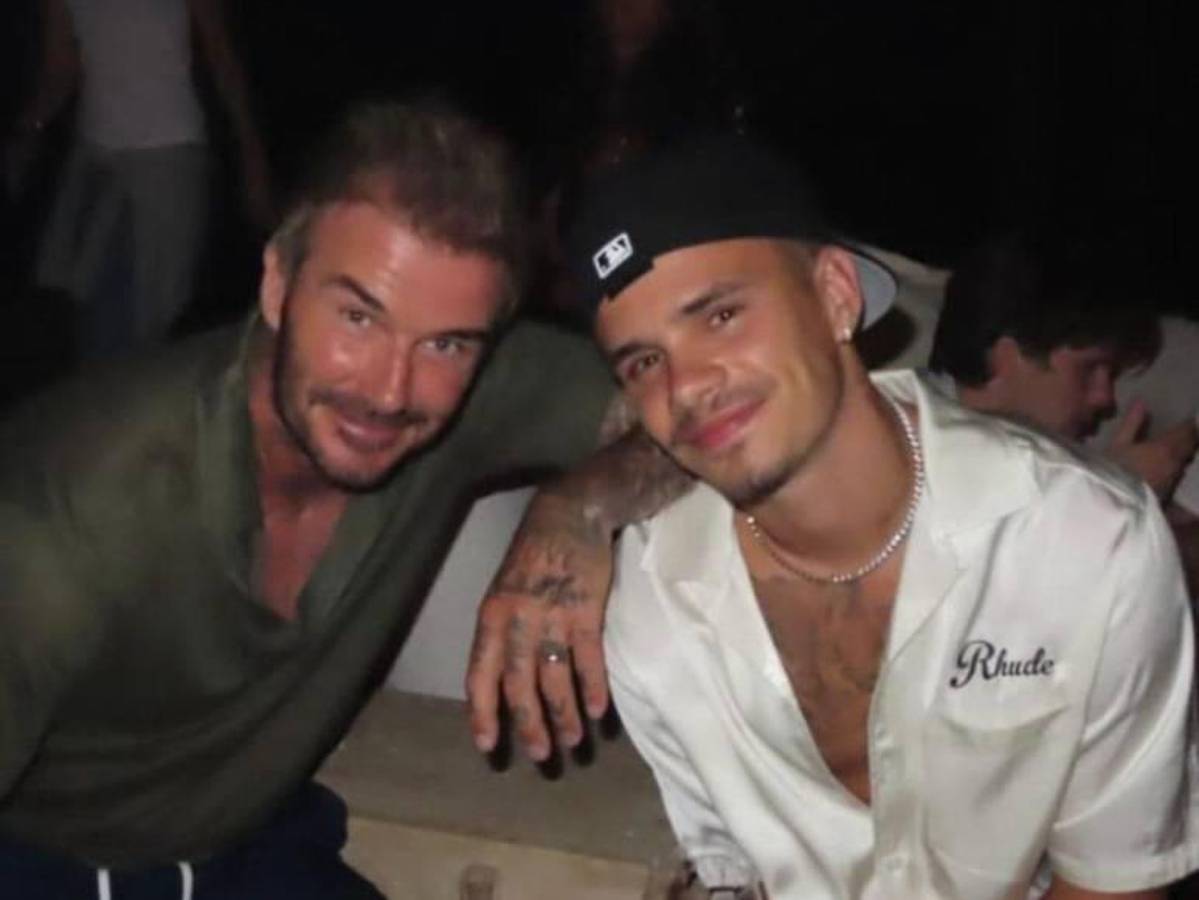 “Lo acerca a su madre”: el inesperado motivo por el que Romeo, hijo de David Beckham se retira del fútbol a los 22 años