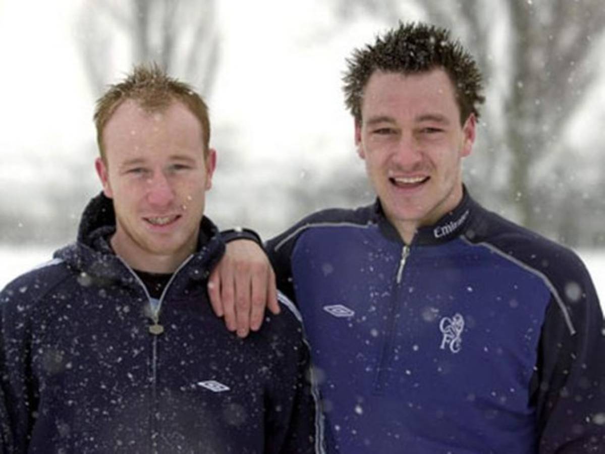 Uno se suicidó: Once futbolistas que le 'bajaron' la novia a otro jugador