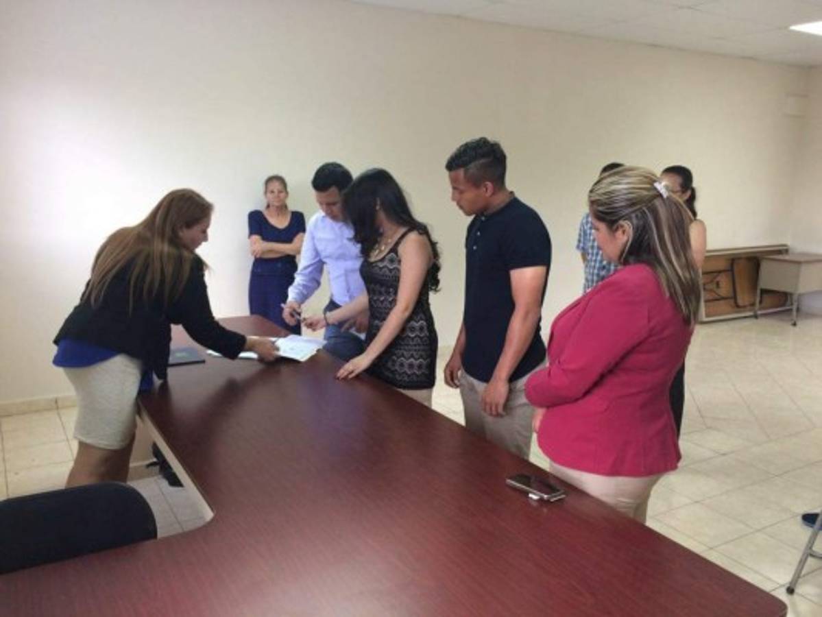 Así fue la boda del futbolista del Olimpia German Mejía con Keydi Waleska