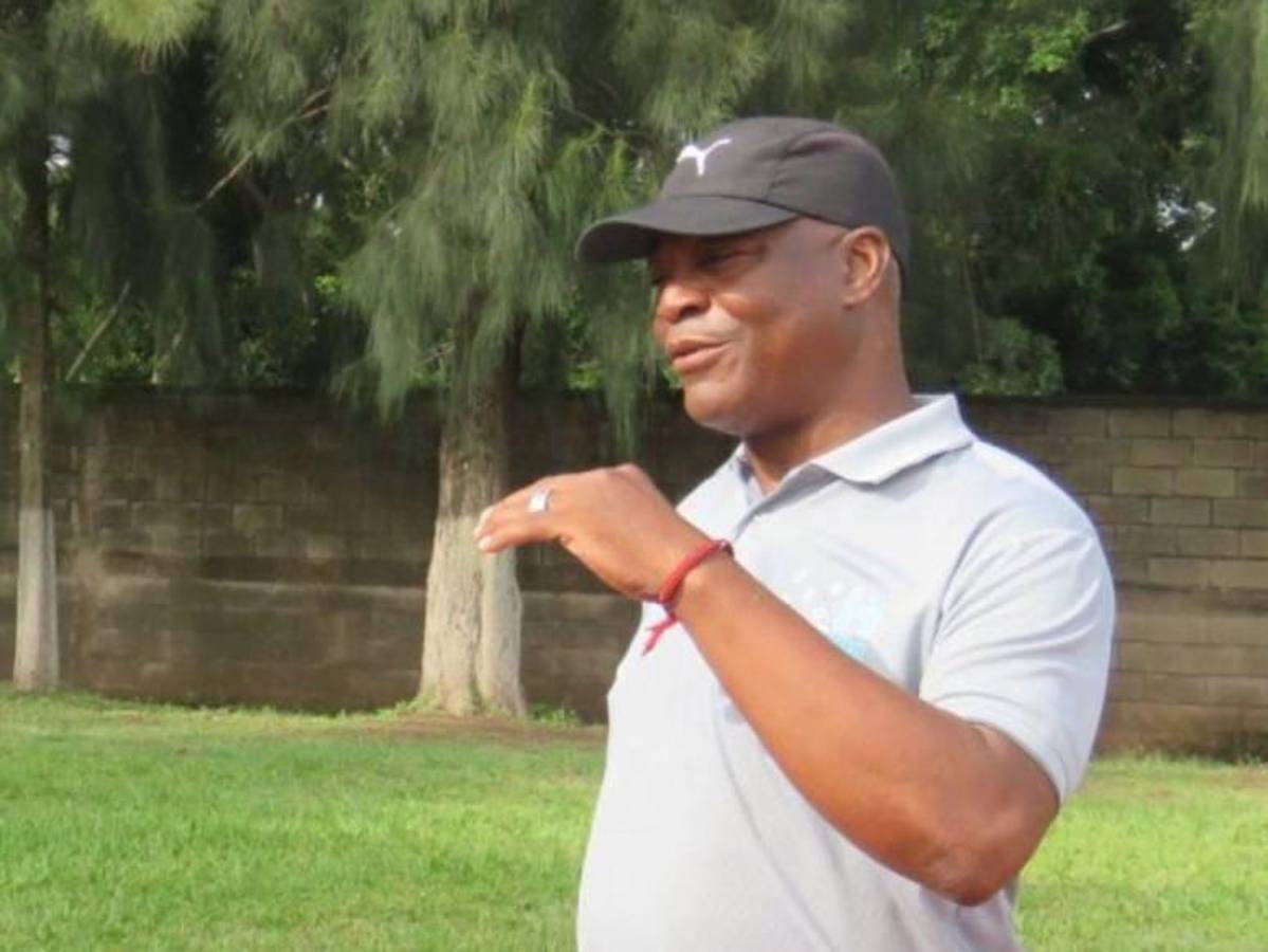 México y Santos Laguna lo recibieron con los brazos abiertos: así es la nueva vida de Dolmo Flores tras dejar Honduras