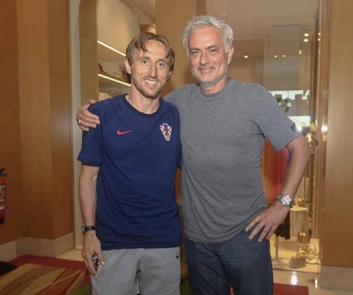 Mercado de fichajes: la 'bomba' de Mourinho y Lewandowski tiene nuevo club