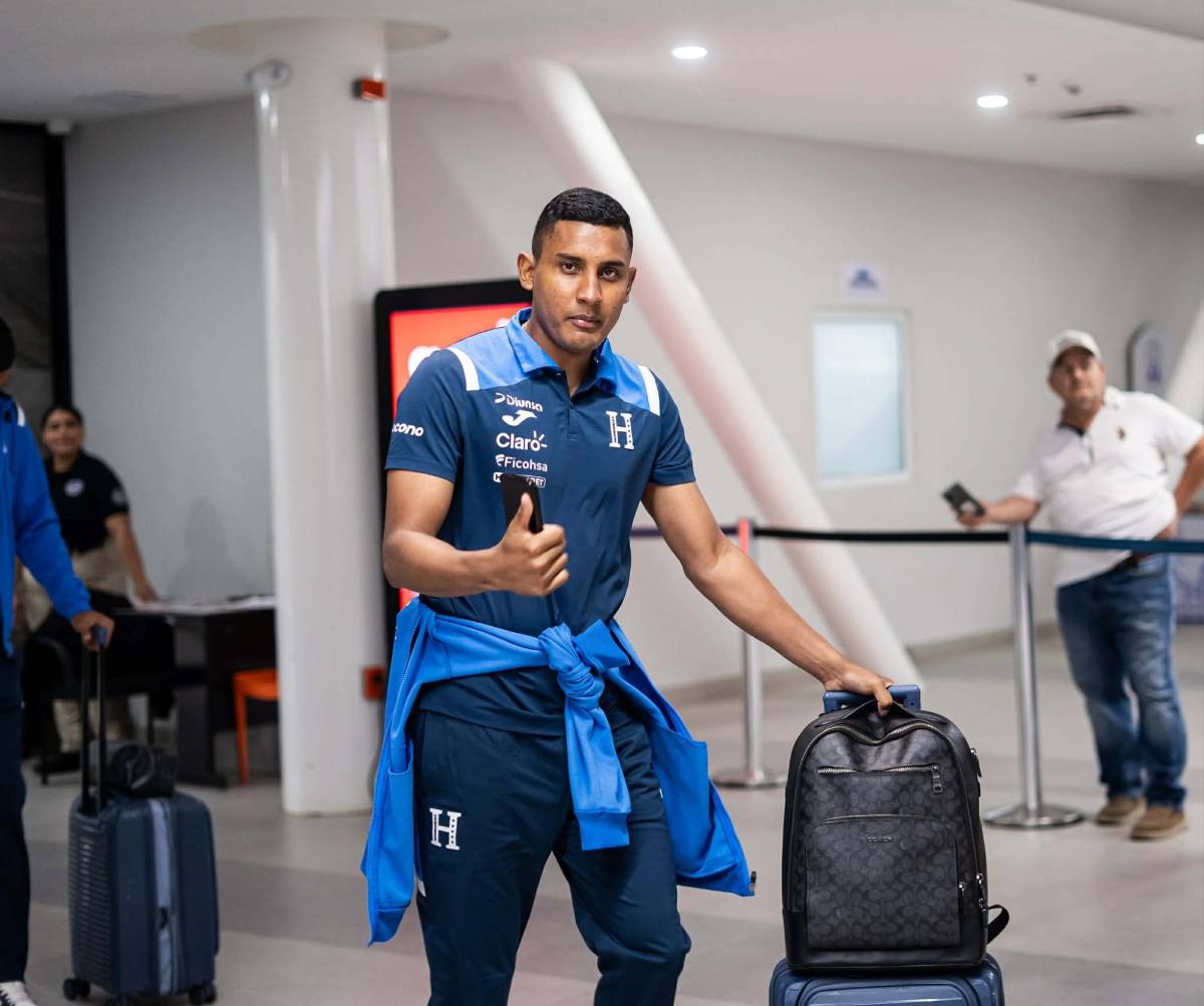 Con rostros felices: así llegaron los futbolistas de Honduras luego del amistoso; José Molina se quedó en España