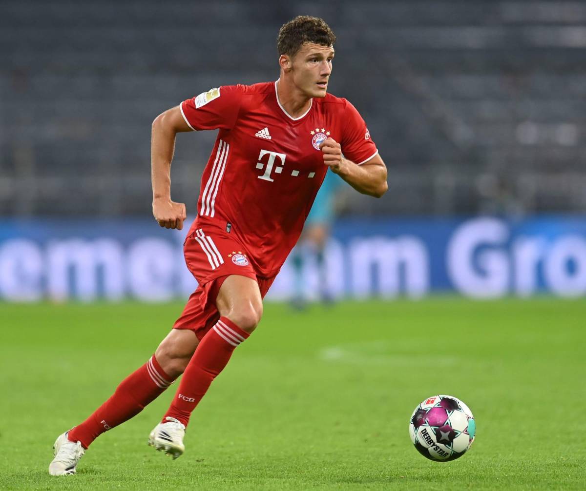 Mercado de Europa: Barcelona negocia fichaje por 80 millones de euros y el delantero que busca el Real Madrid; Cristiano anuncia su vuelta al United