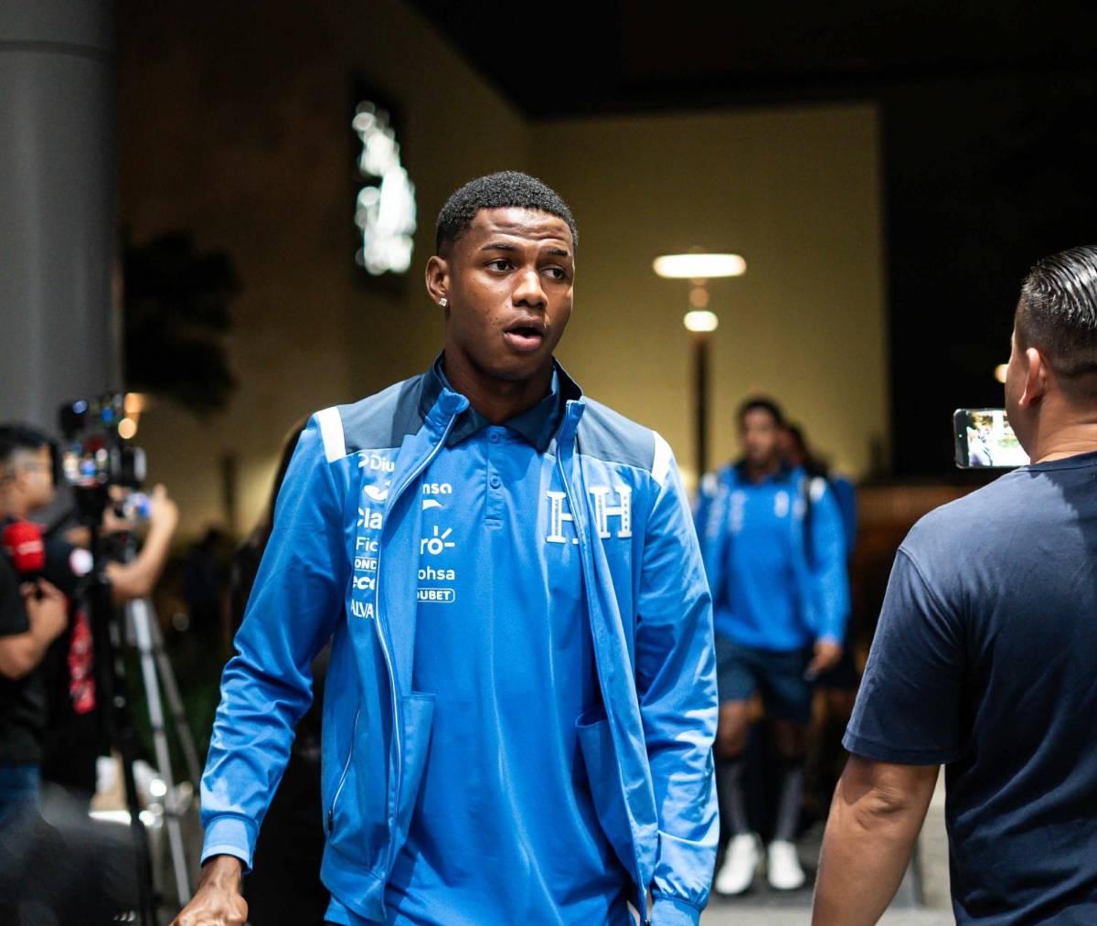 ¡Una exmiss y un terror de México recibieron a la Selección! Honduras, golpeada tras perder contra Canadá, se instaló en Houston