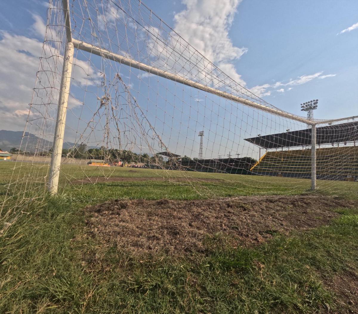 ¡Tendrá nueva cara! Condepor anunció cambio total en el césped de estadio que vio acción en primera división de Honduras