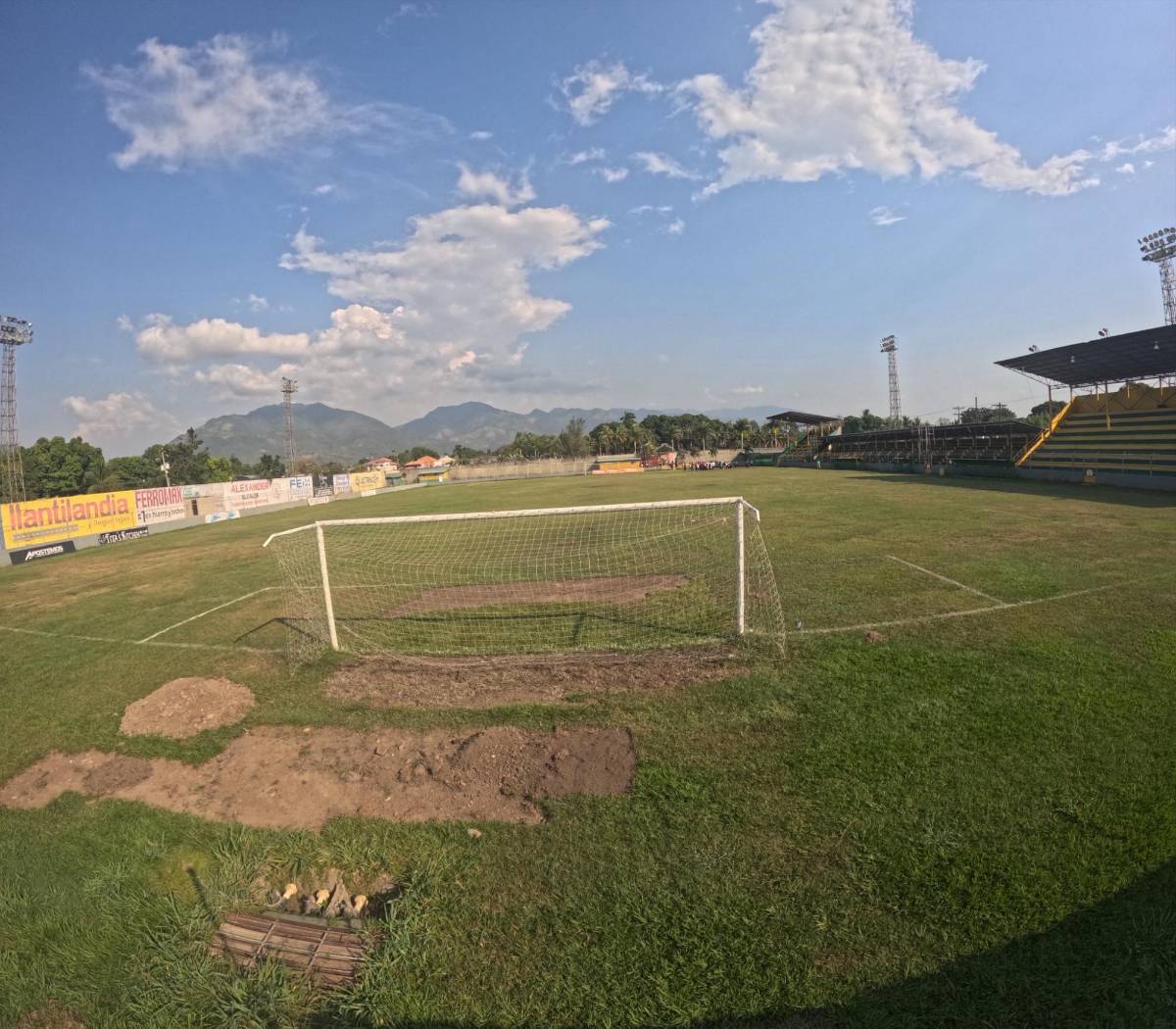 ¡Tendrá nueva cara! Condepor anunció cambio total en el césped de estadio que vio acción en primera división de Honduras