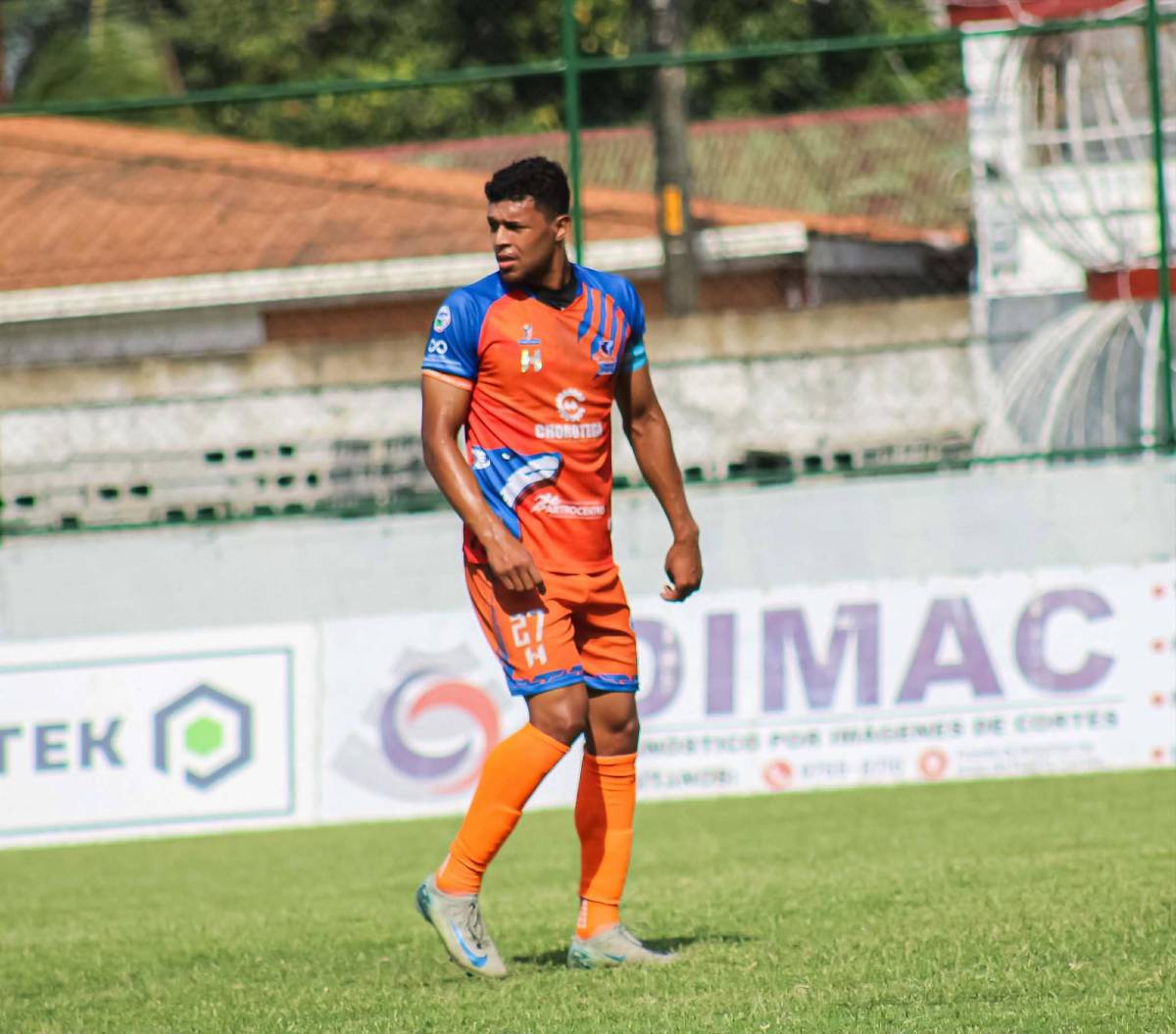 Las dos polémicas del FVS en Puerto Cortés, la 'selfie' del triunfo de Motagua y así de desolado lucía el estadio Nacional
