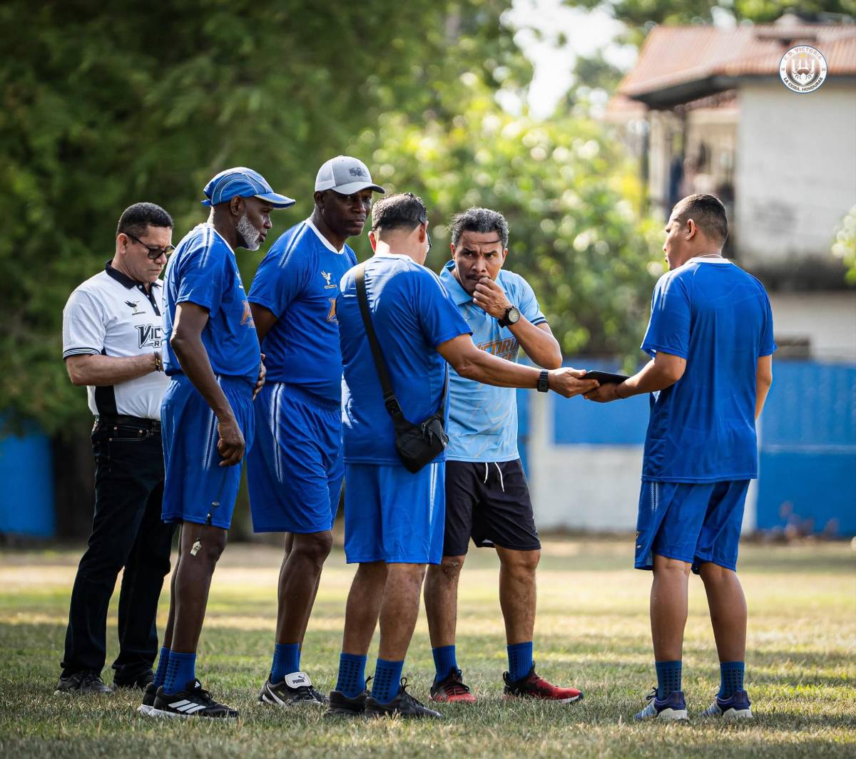 Fichajes, exámenes médicos y grandes ilusiones; así arrancó la pretemporada Victoria