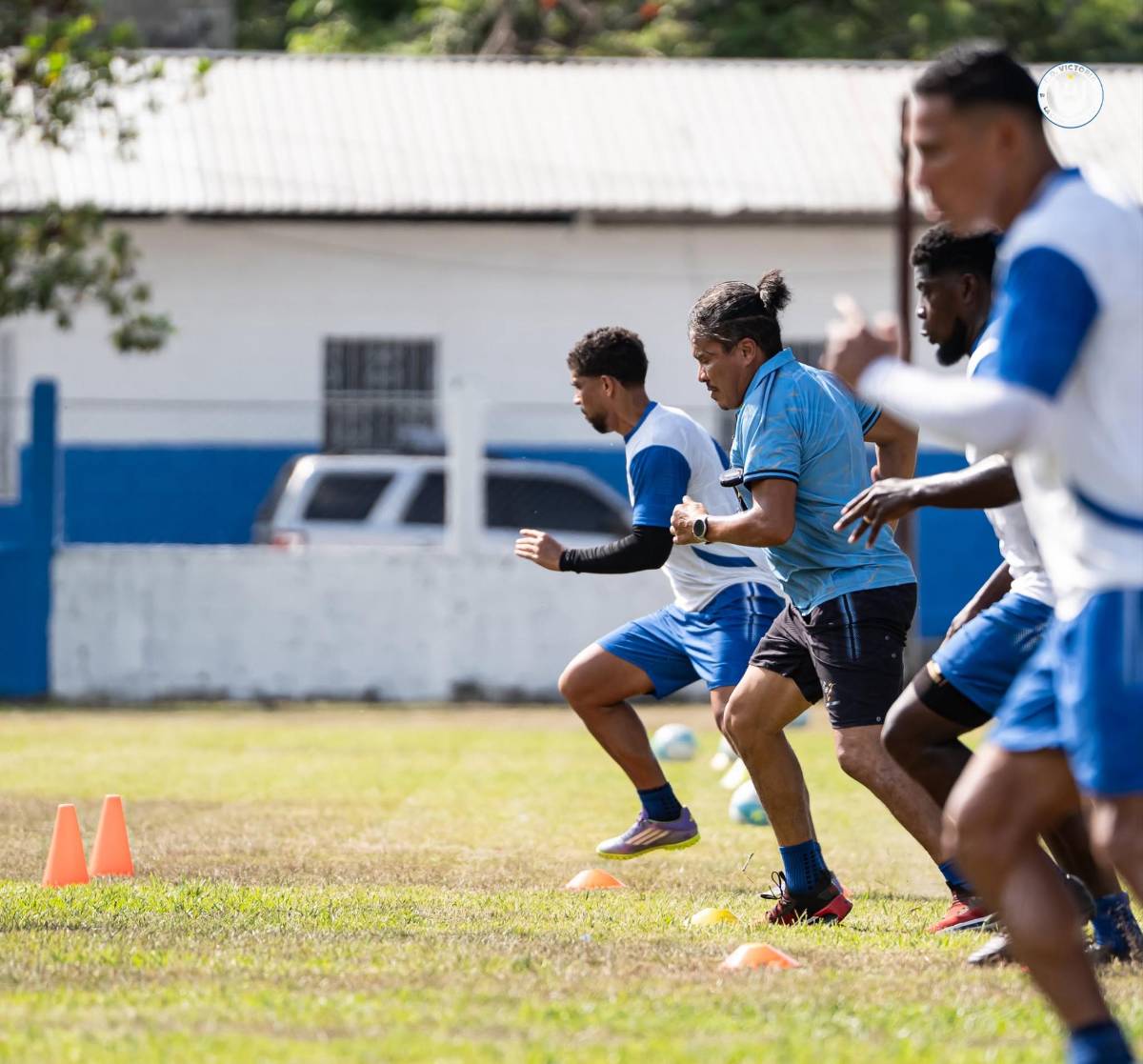 Rambo de León da el ejemplo y hacen oficial un fichaje; así es el nuevo Victoria de La Ceiba
