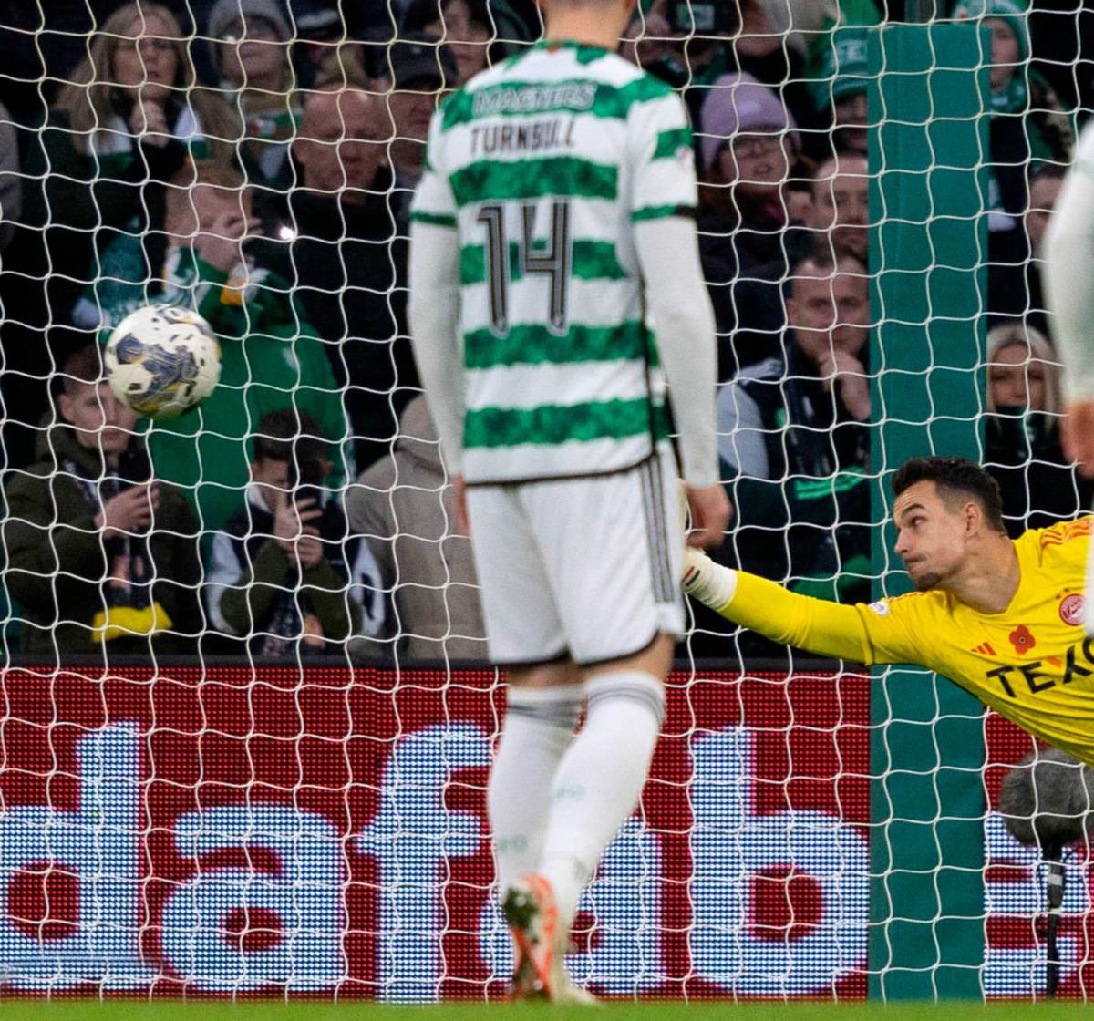 ¡Rendidos! Luis Palma festeja ‘MVP’ con el Celtic, admirable puntuación y así reaccionó tras su hat-trick de asistencias