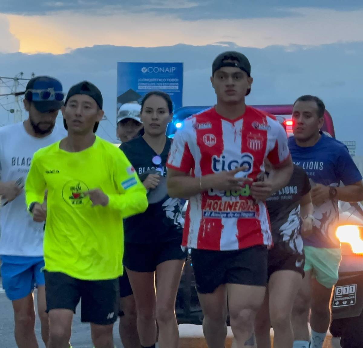 ¡Shin Fujiyama cruzó México y llegó a Guatemala! Nada detiene al influencer para ayudar a la educación de Honduras