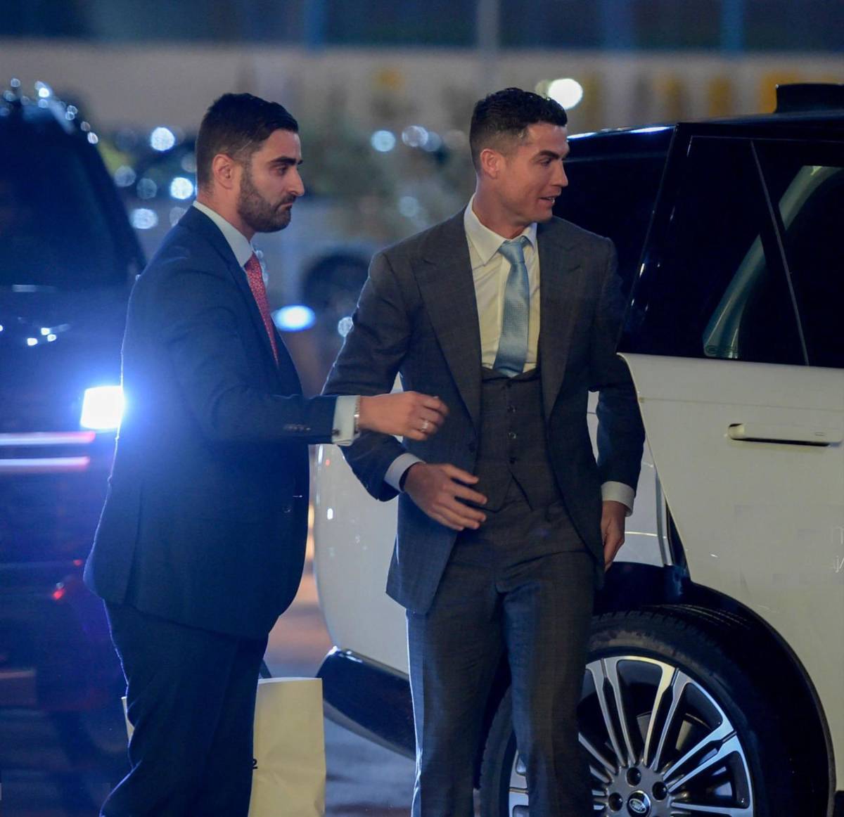 El tremendo error de Cristiano Ronaldo en su histórica presentación con el Al Nassr y la sencillez de Georgina Rodríguez