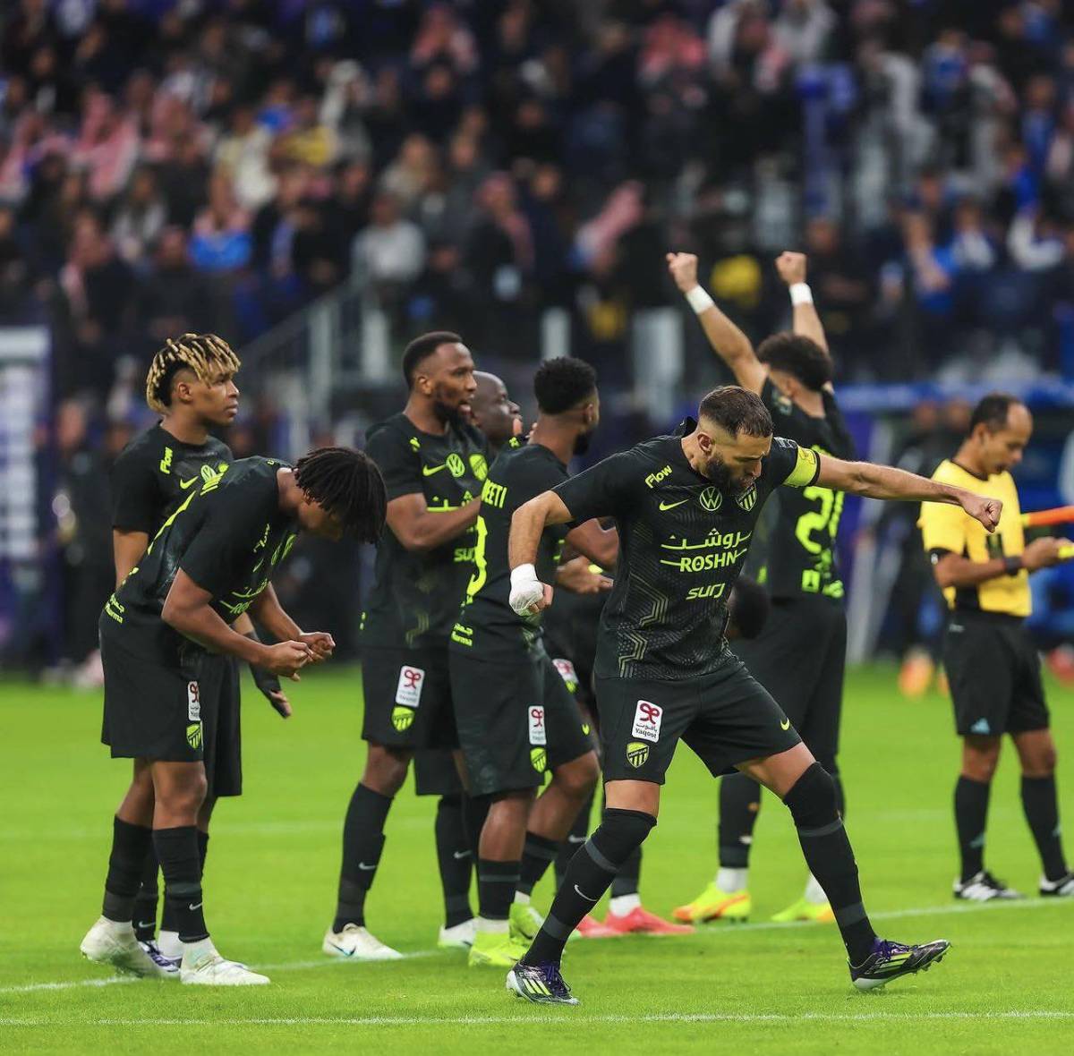 Este mensaje dejó sobre Mbappé: Benzema visitó al Real Madrid para animar su pase a la final de la Supercopa de España