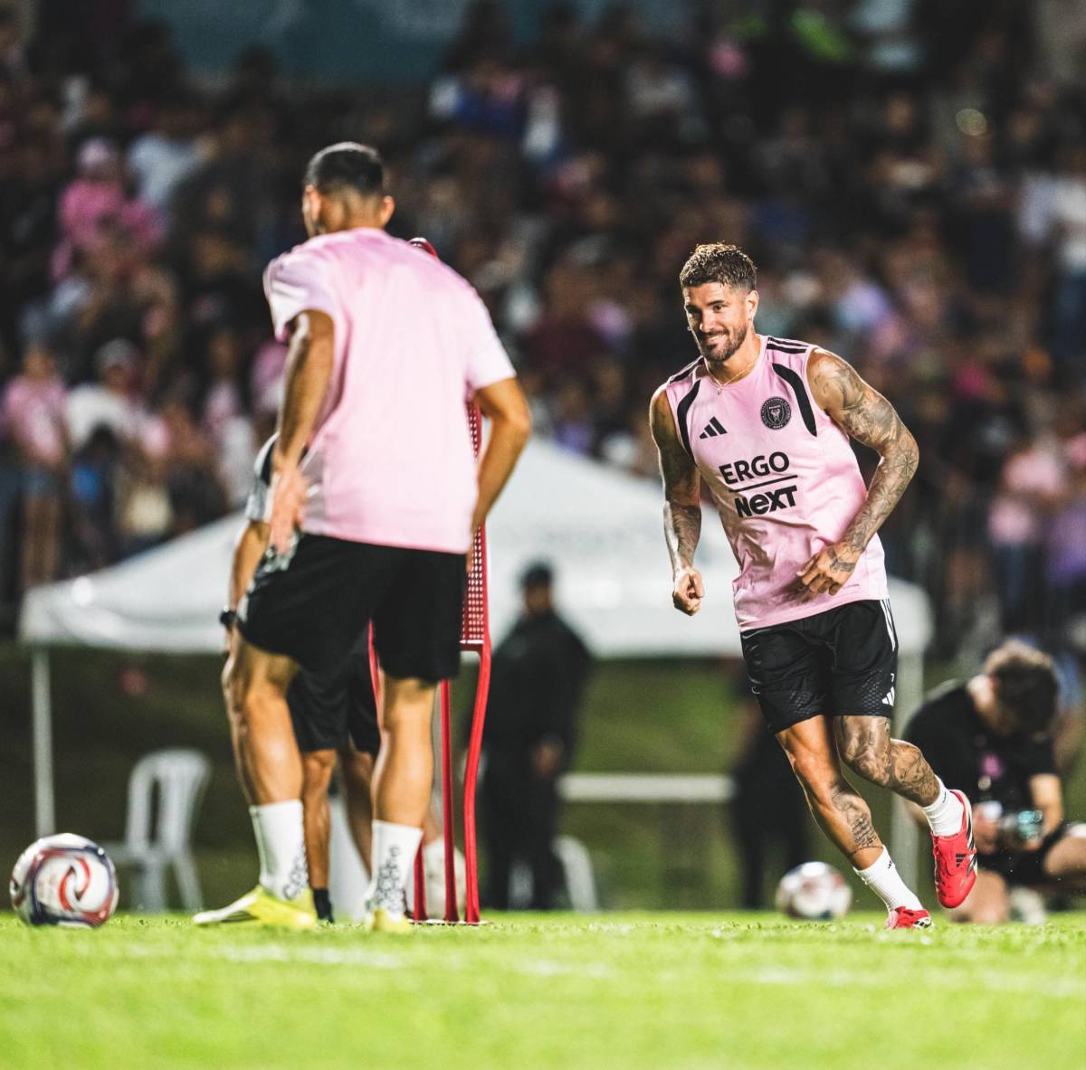 Messi conquista la ciudad de Bad Bunny en Puerto Rico: esta es la locura que ha desatado el '10' de Inter Miami en la isla