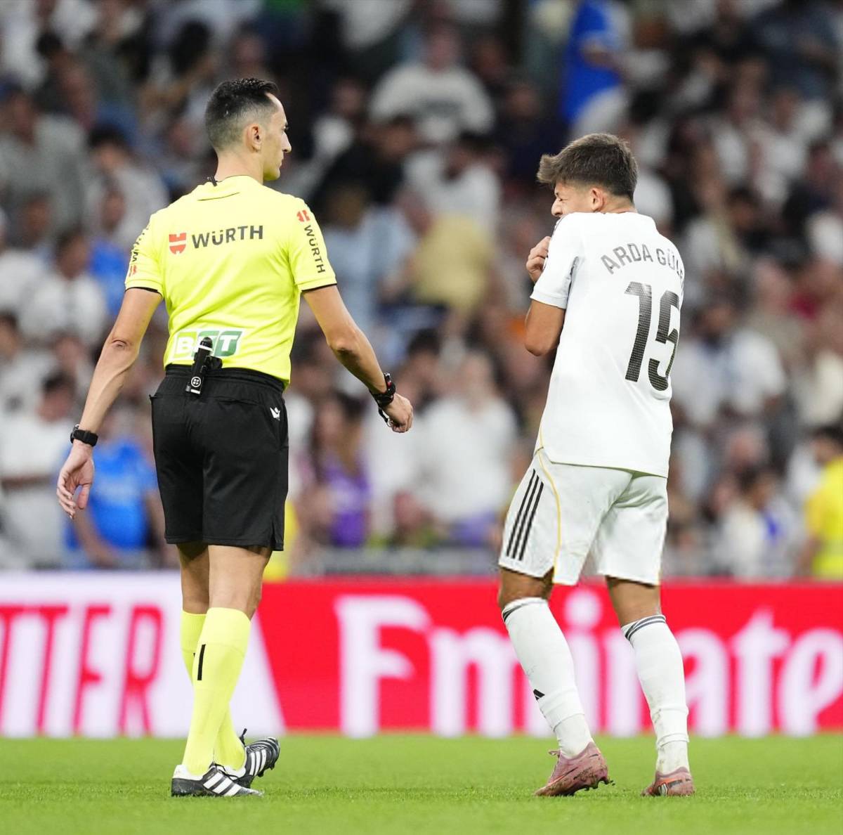 Barcelona festeja el error de Real Madrid, el premio que recibió Mbappé y la verdad sobre el polémico gol anulado a Guler