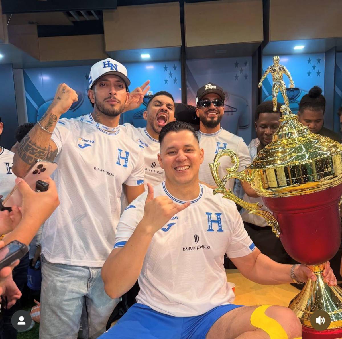 La molestia de Shin con la afición, el regalo de Supremo a Milagro y la figura que fue marginada por el Loco de La Selva