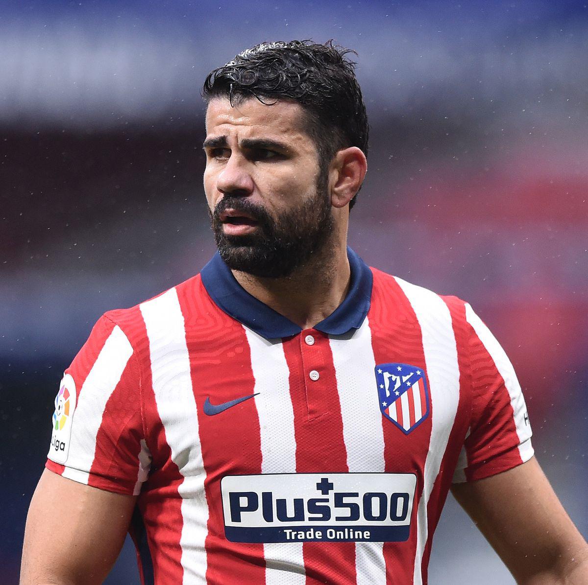 Se cerró el mercado de fichajes y ellos siguen sin equipo: ¡uno se marcha para Corea del Sur!