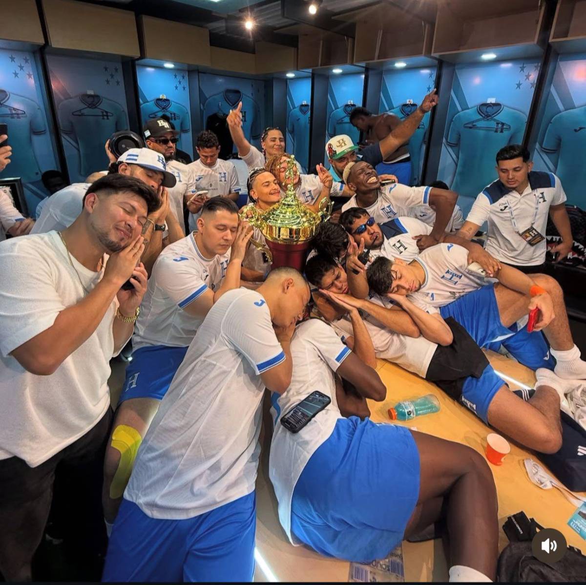 La molestia de Shin con la afición, el regalo de Supremo a Milagro y la figura que fue marginada por el Loco de La Selva