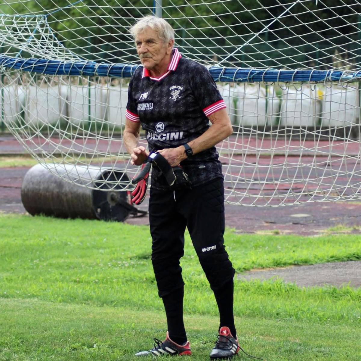 Sin Maradona, hubiese sido el número 1: regresa al fútbol con 83 años y este es el verdadero motivo