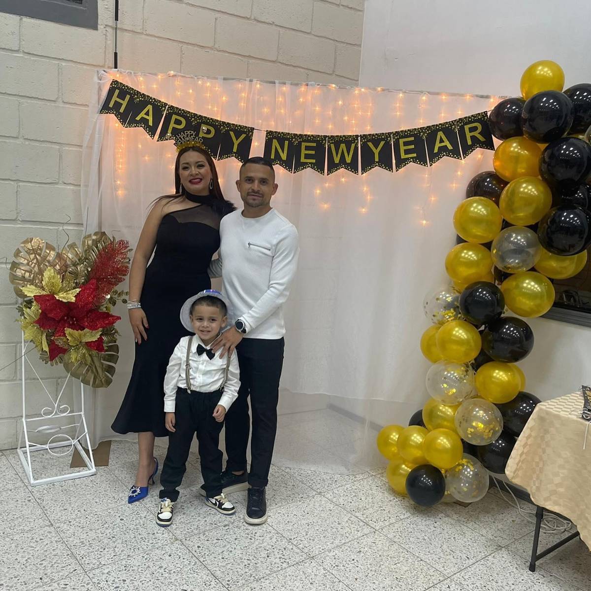 Rambo de León con nuevo y loco look, jugador de Olimpia visita a Edwin y uno propuso matrimonio: ¡Así recibieron el 2023 los futbolistas hondureños!