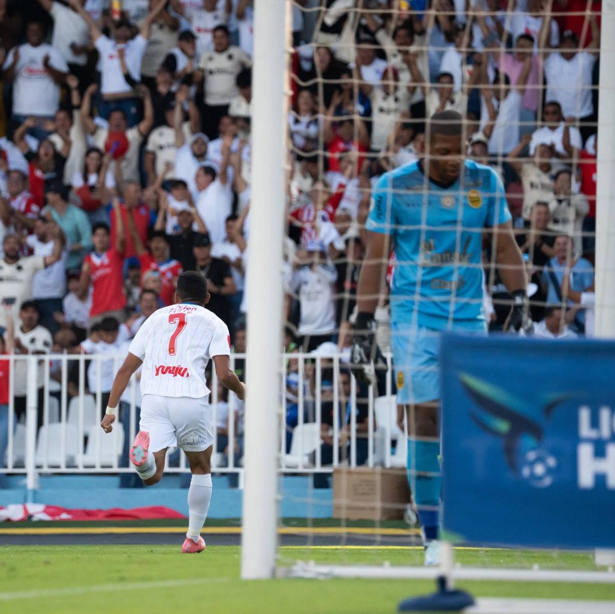 Lágrimas en Olimpia, frustración de Buba y un futbolista se despidió antes de la gran final contra Real España