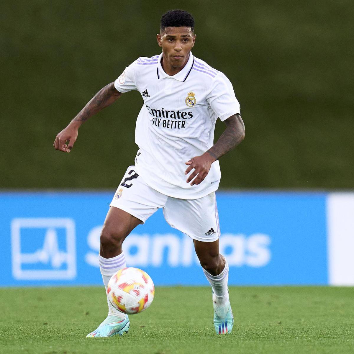 El goleador que fichará el PSG por Mbappé y la llamada de Cristiano para llevarlo al Al-Nassr; Dybala anuncia su futuro