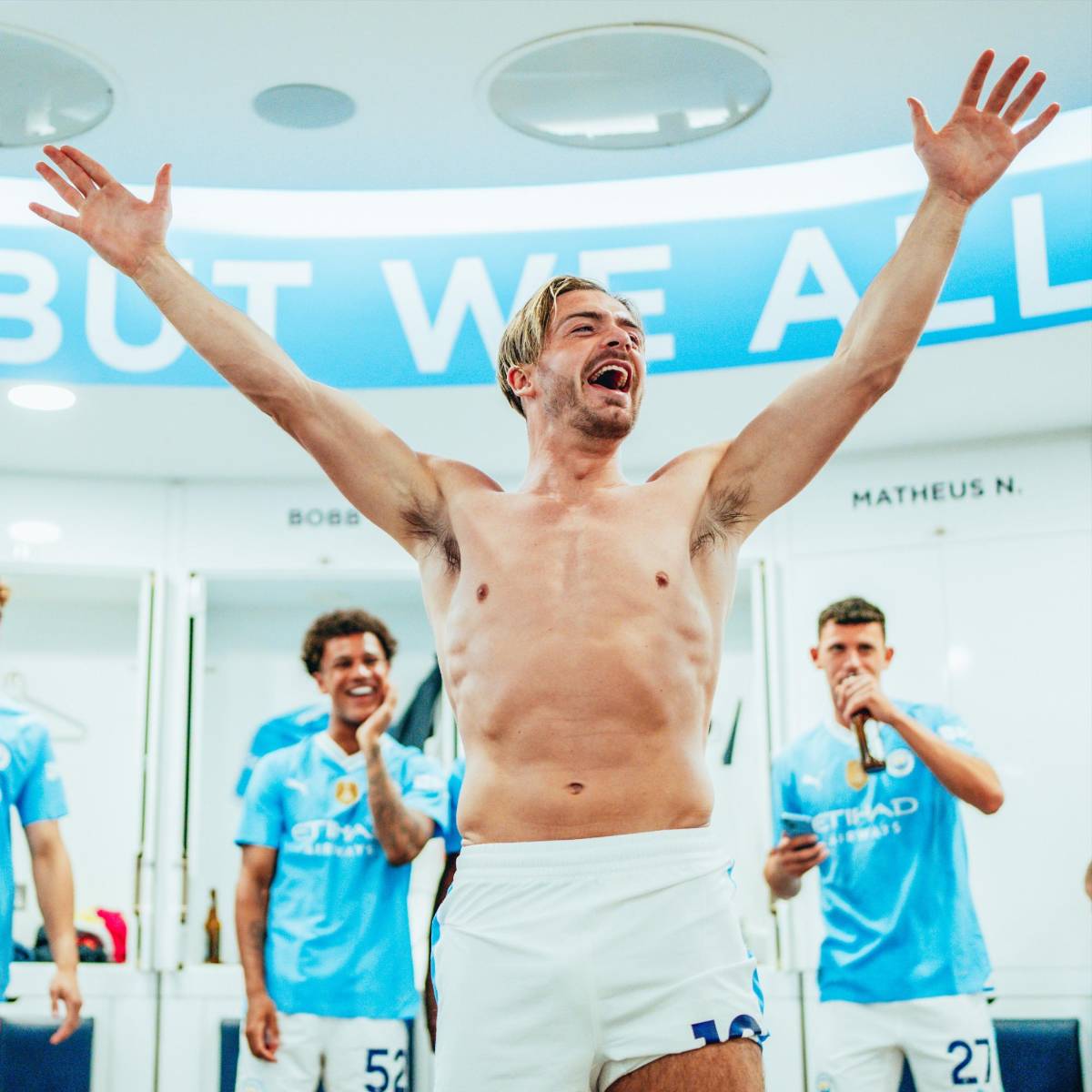 De Bruyne salió ‘huyendo’, el desahogo de Pep Guardiola y jugadores de Arsenal detrozados tras la coronación del City