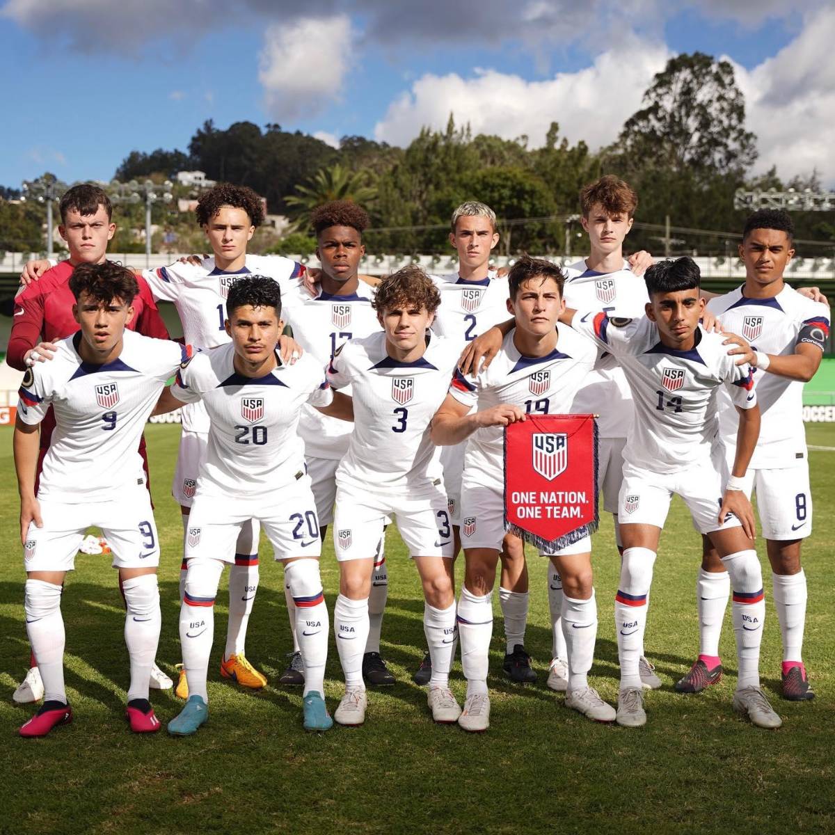 Keyrol Figueroa está enamorado y así es la novia del delantero del Liverpool, quien participó en el reconocido programa artístico Britain’s Got Talent