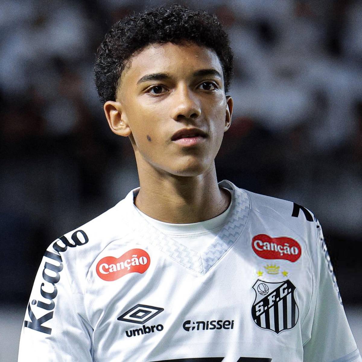 El reprochable motivo por el que Neymar le dio una cachetada al hijo de Robinho y la decisión del Santos antes del Mundial