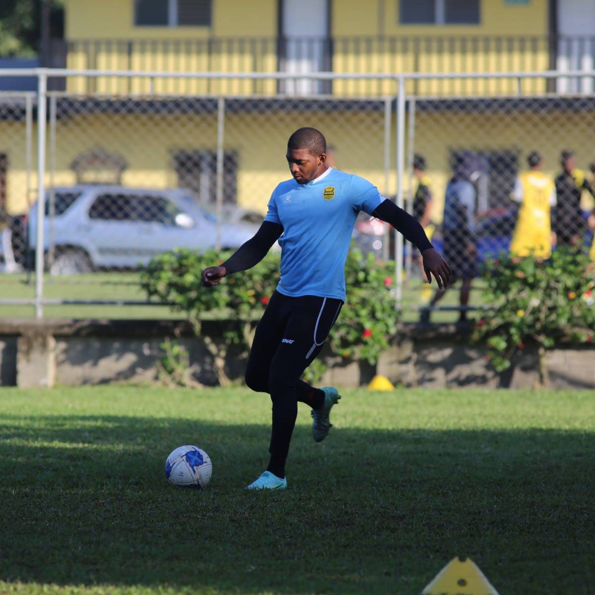 ¡Con todo por la final! El 11 de Real España para terminar de hundir a Motagua en el Apertura 2021