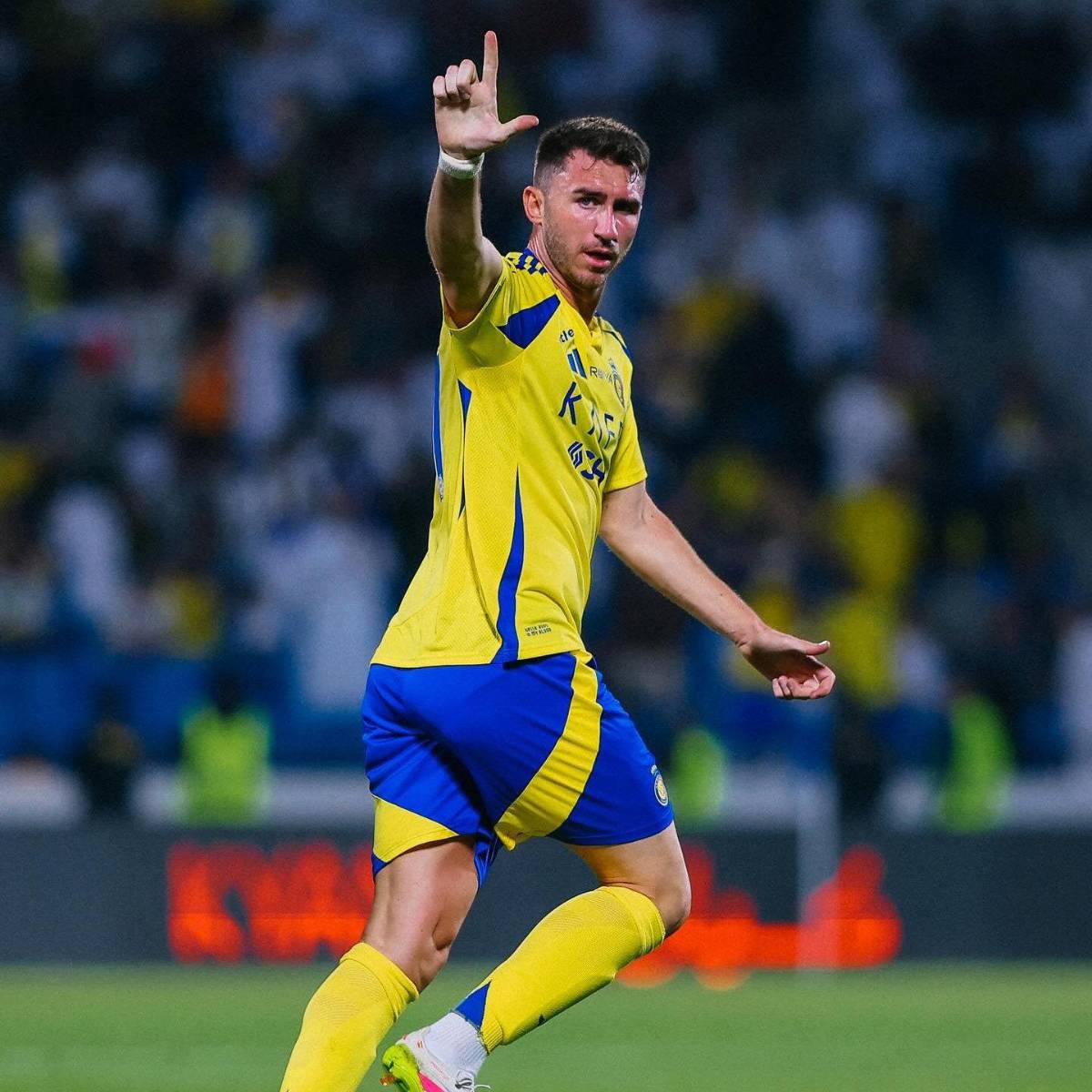 Real Madrid rechaza jugador que deseaba, respuesta de Garnacho a Cristiano y Barcelona lo ficharía en 45 millones