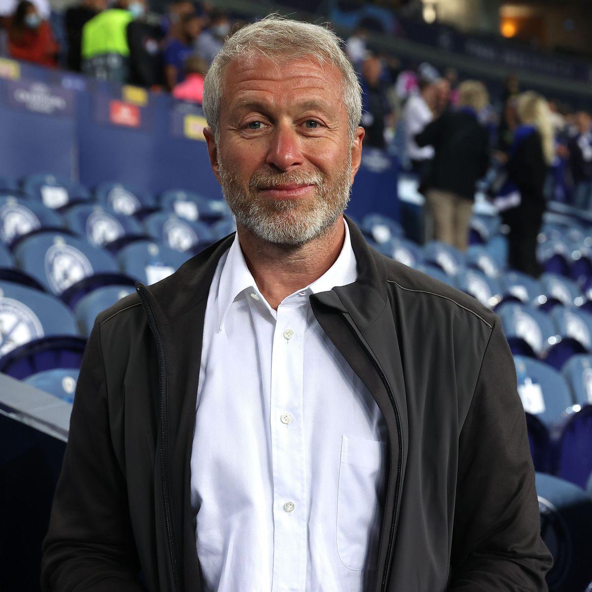 Los vínculos de Abramovich con Putin que lo apartan del Chelsea: lo que hizo por el presidente ruso y su fortuna al descubierto