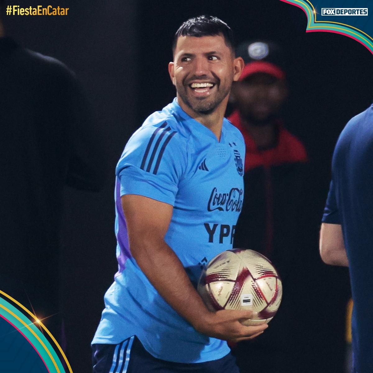 ¿El arma secreta de Scaloni? La locura por el entrenamiento de Argentina: más de 500 periodistas y así fue captado el Kun Agüero