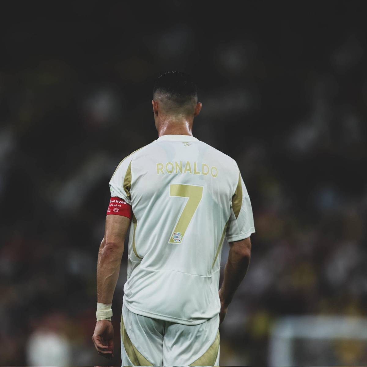 Cristiano Ronaldo recibe duro golpe de Benzema, la bronca de Karim con Otávio y lo que hizo CR7 para detenerlos