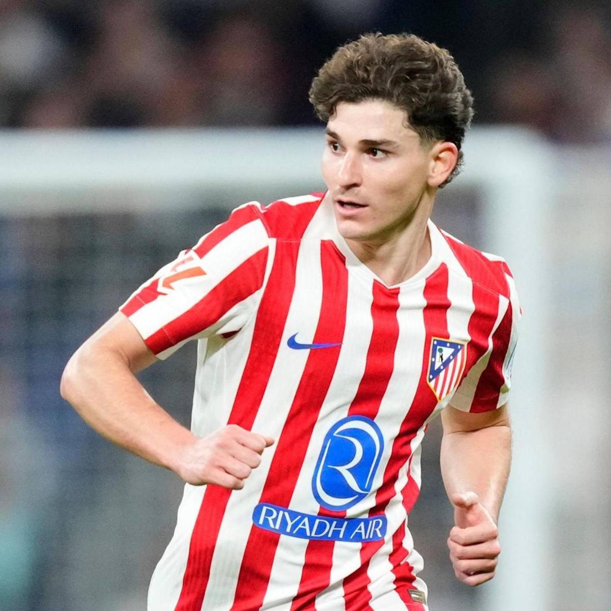 Atlético sacude al Barcelona con el fichaje de Julián Álvarez y Flick ya lo sabe