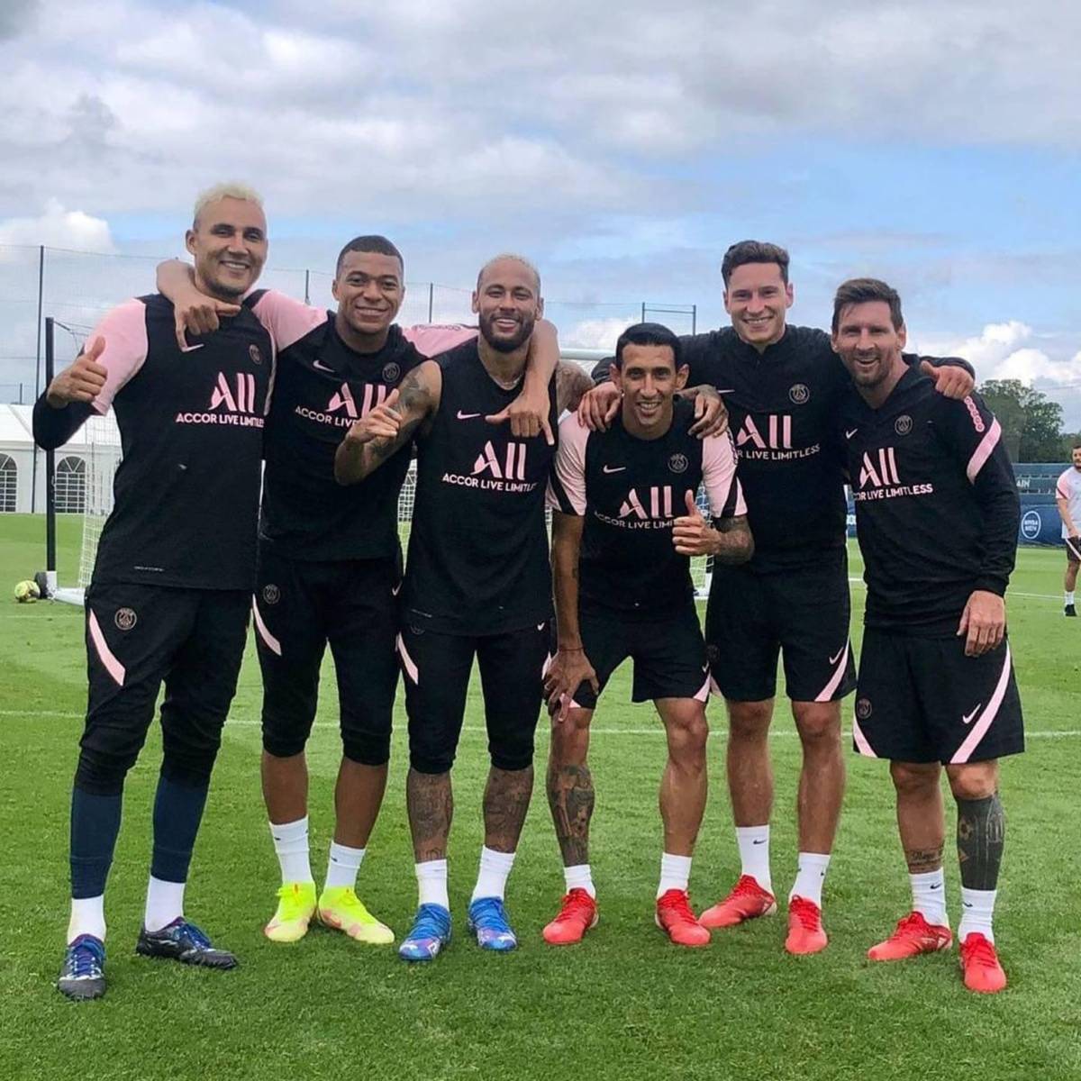 ¡Ya aseguró su futuro! Así es la vida de millonario de Keylor Navas: Sus negocios, tremenda fortuna y los caballos