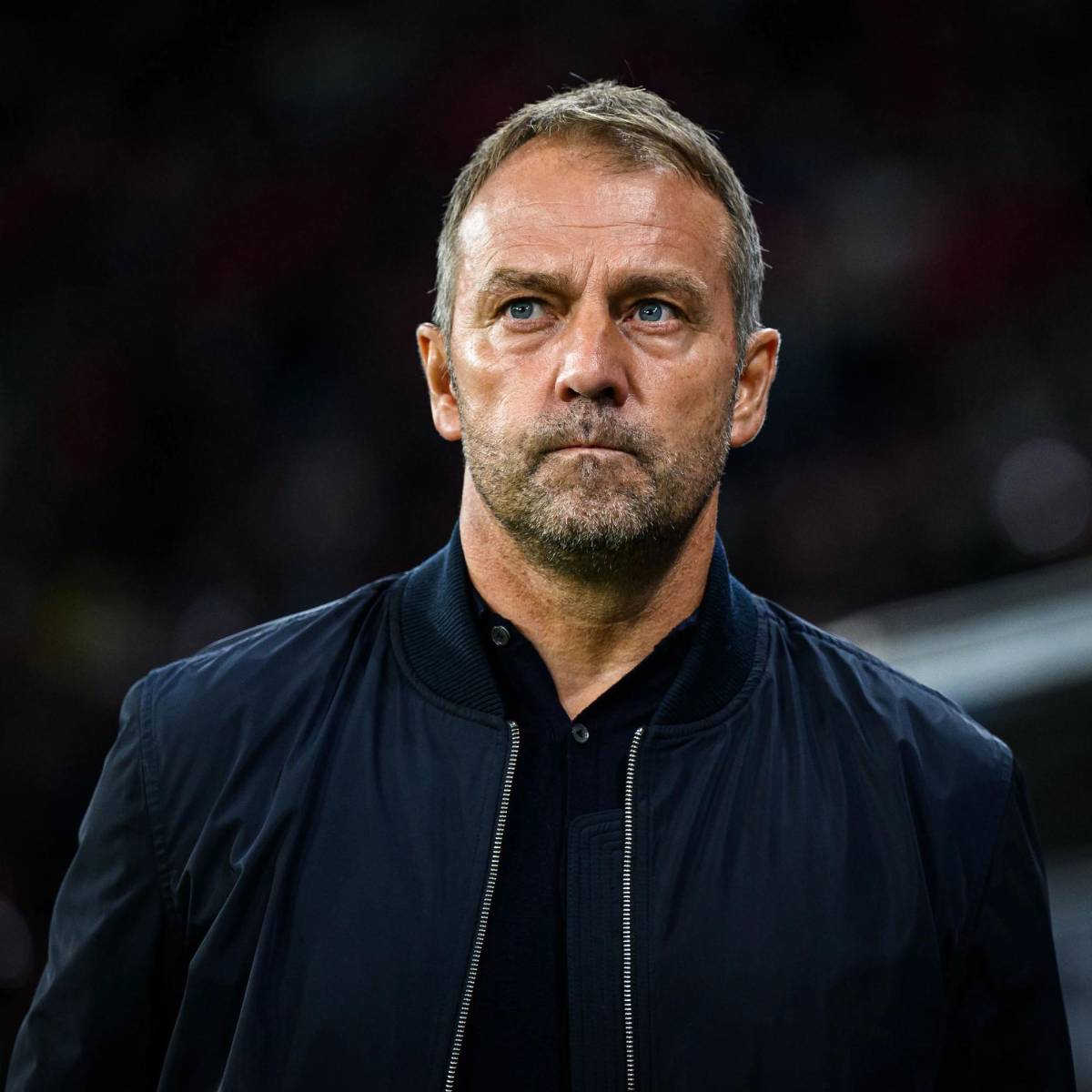 Futbolista es echado del Barcelona, el recambio de Mbappé y Choco Lozano toma decisión en España