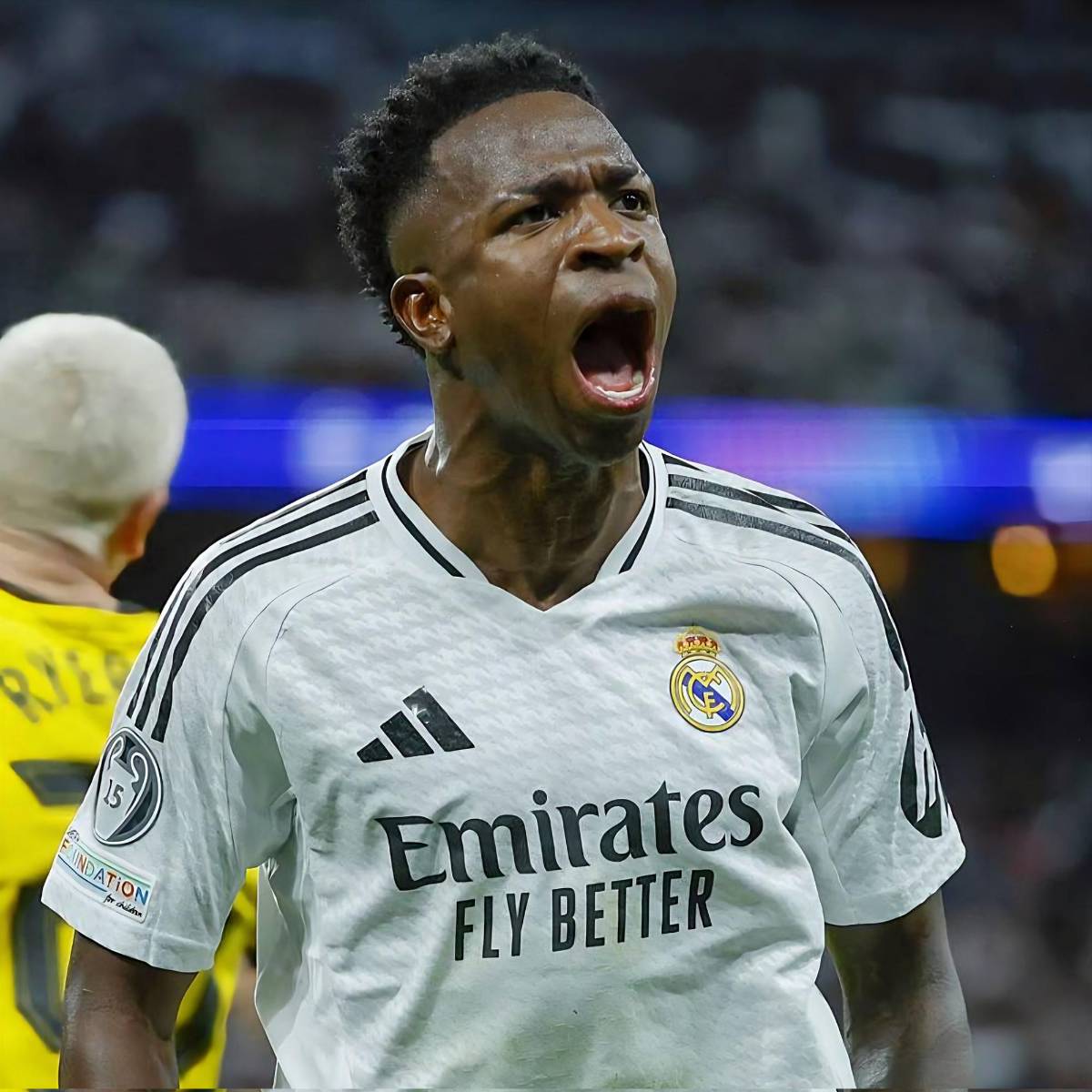 El tremendo salario que pide Vinicius al Real Madrid para no irse a Arabia; lo mismo de Cristiano Ronaldo
