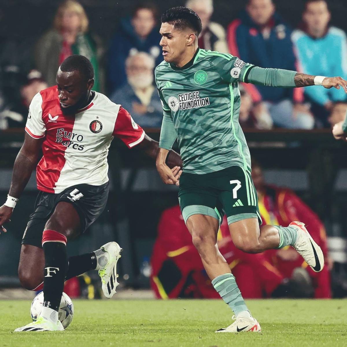 Emocionante debut y sufrió duro golpe: así vivió Luis Palma su primera experiencia en la UEFA Champions League