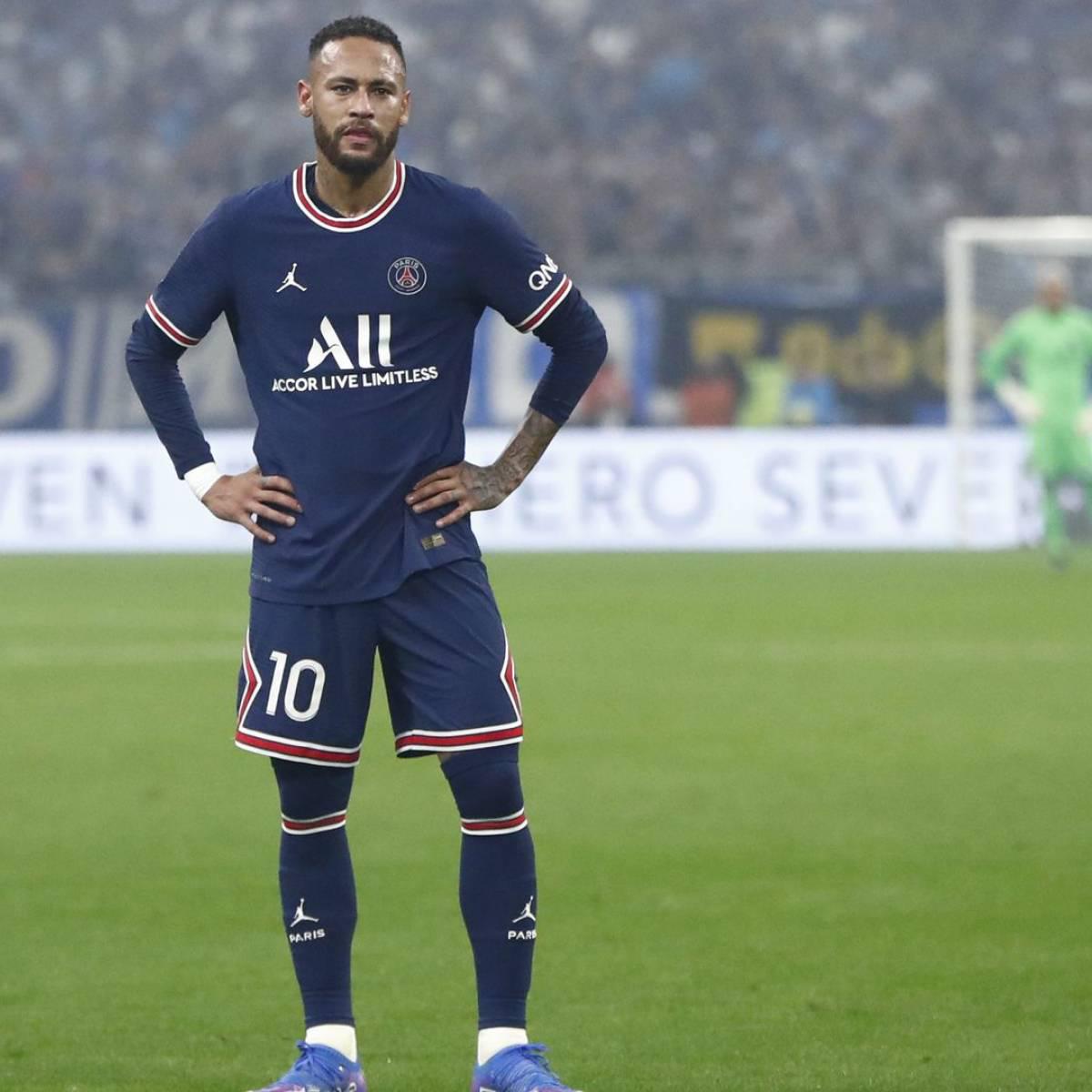 Revelan en Francia los “trapos sucios” en el vestuario del PSG: Los privilegios de Messi, Keylor Navas y hasta Wanda Nara