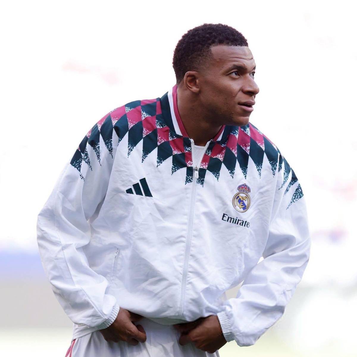 Golpe de Mbappé al Real Madrid: se iría en 2027 y gigante ofrece 250 millones