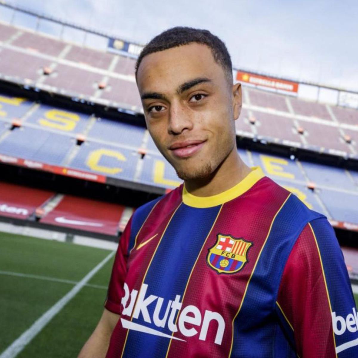 Operación salida en el Barcelona: filtraron la lista de los 10 jugadores que Xavi pondrá en el mercado de enero 2022