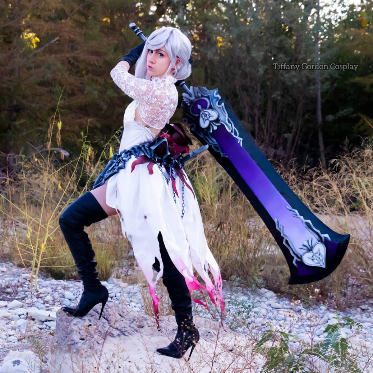 Esta cosplayer experta en armaduras tiene el nivel de un herrero maestro; muestra tutoriales en YouTube